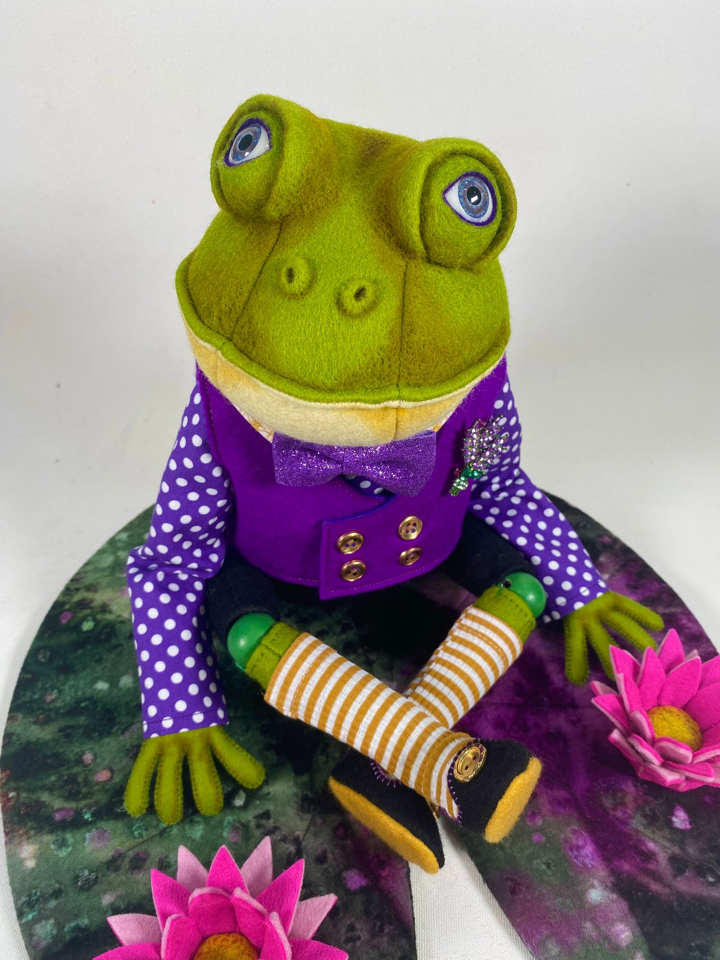 Frog Art Doll PDF Pattern  Approx 28cm Seated