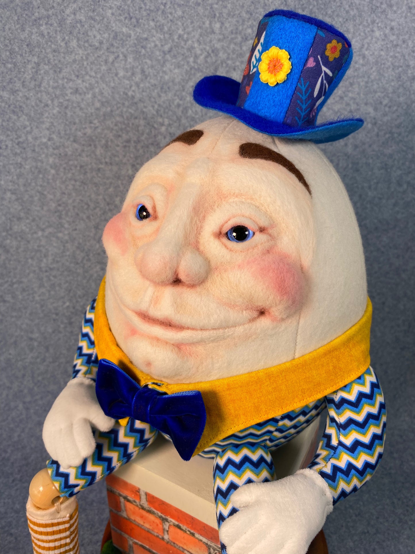 Humpty Dumpty PDF Pattern  Approx 42cm with Stand
