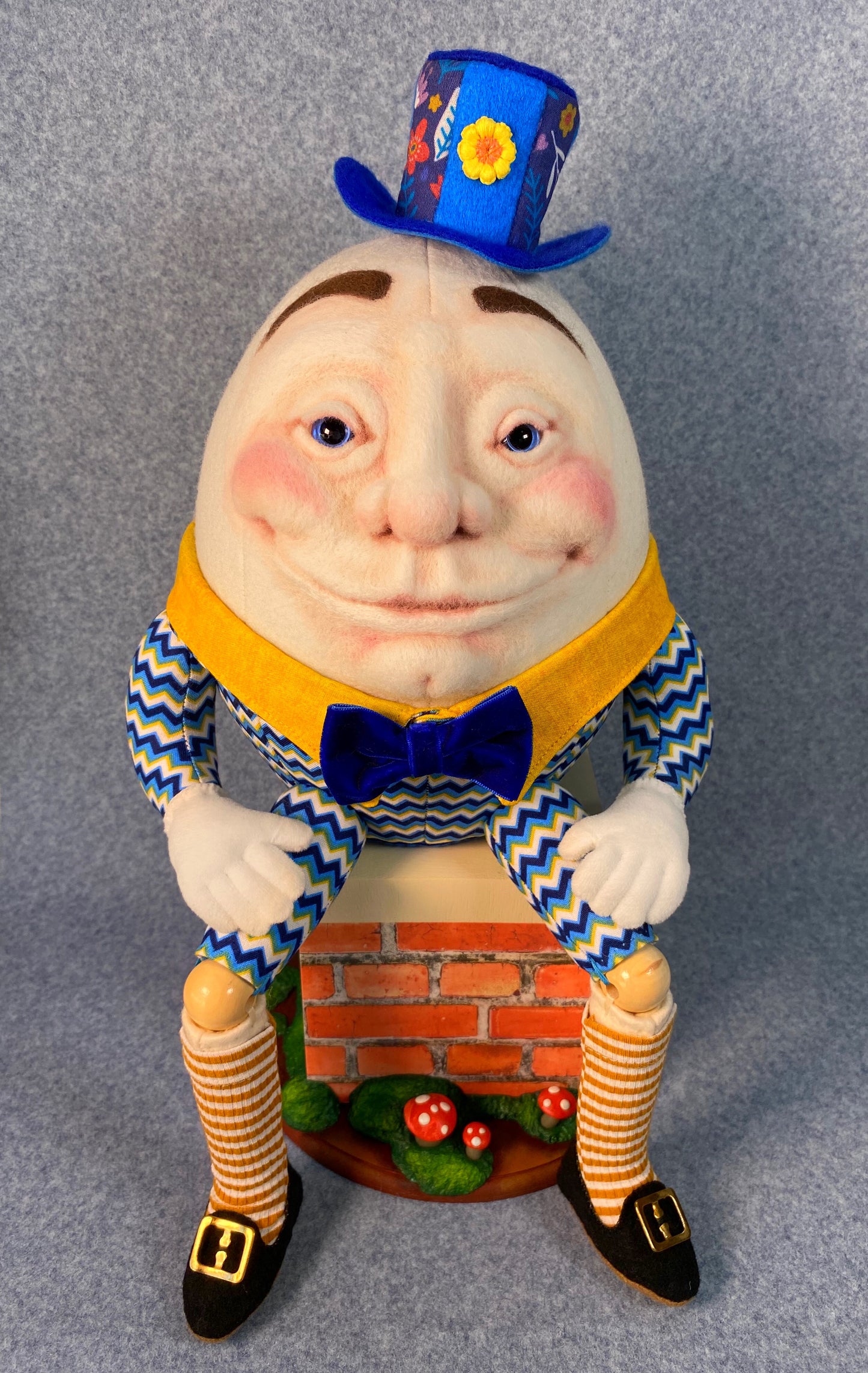 Humpty Dumpty PDF Pattern  Approx 42cm with Stand